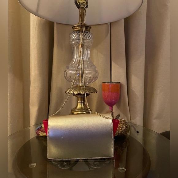 Nina Ricci Paris please check all picture of condition - Picture 4 of 17